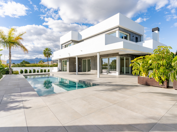 Exquisite Coastal Villa Moraira